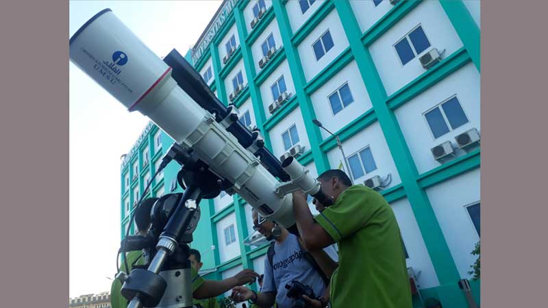 Salah satu fasilitas teleskop dimiliki OIF UMSU yang digunakan untuk memantau gerhana bulan total.