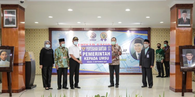 Menko PMK Muhadjir Effendy Minta Muhammadiyah Sumut Jadi Penggerak Sadar Masker