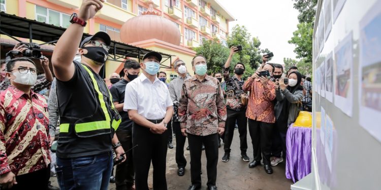 Menko PMK Muhadjir Effendy Tinjau Pembangunan Gedung Baru UMSU