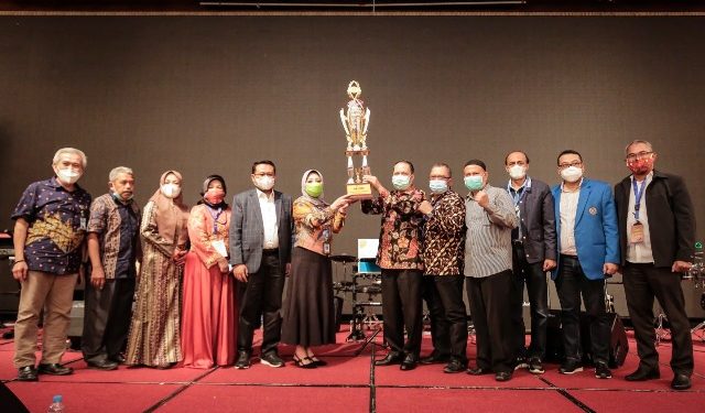 UMSU Raih Juara Umum Monev L2Dikti Sumut 2020