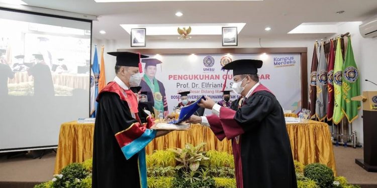 Kembali Kukuhkan Guru Besar, Kepala L2DIKTI Sumut: UMSU Jadi Barometer dalam Pengembangan Pendidika