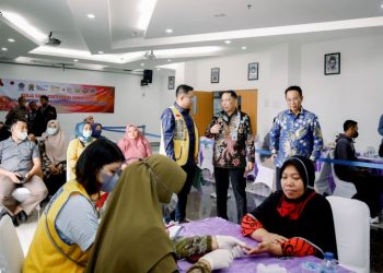 Pascasarjana UMSU dan Lions Club Medan Golden Estate Gelar Bakti Sosial Donor Darah, Cek Gula Darah dan Pemeriksaan THT