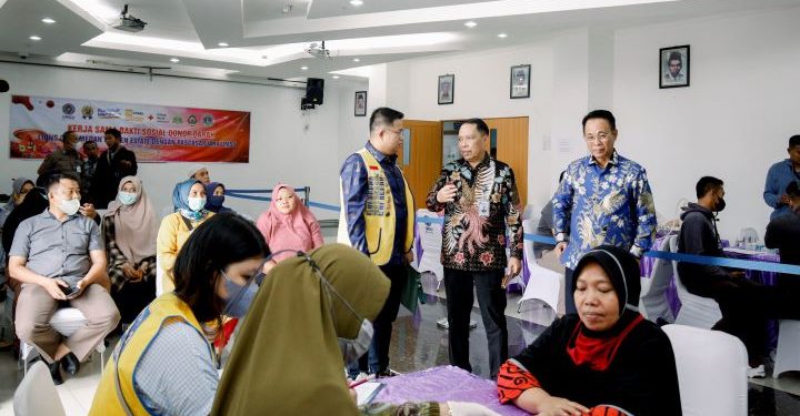 Pascasarjana UMSU dan Lions Club Medan Golden Estate Gelar Bakti Sosial Donor Darah, Cek Gula Darah dan Pemeriksaan THT