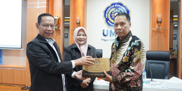 UMSU Terima Kunjungan dan Silaturahim UMRI