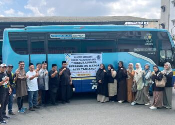 Magister Manajemen Sekolah Pascasarjana UMSU Gelar Aksi Peduli Aceh Tamiang, Buka Puasa Bersama 500 Warga